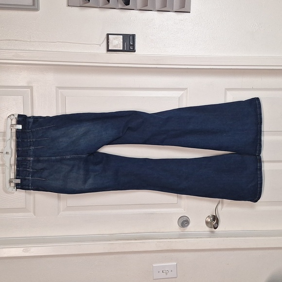 We The Free Jayde Flared Jeans Women Size 28 Inseam 31.5" - Picture 4 of 6